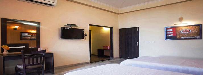 1899/Hotel The Royal Residency - Aligarh 07.jpg